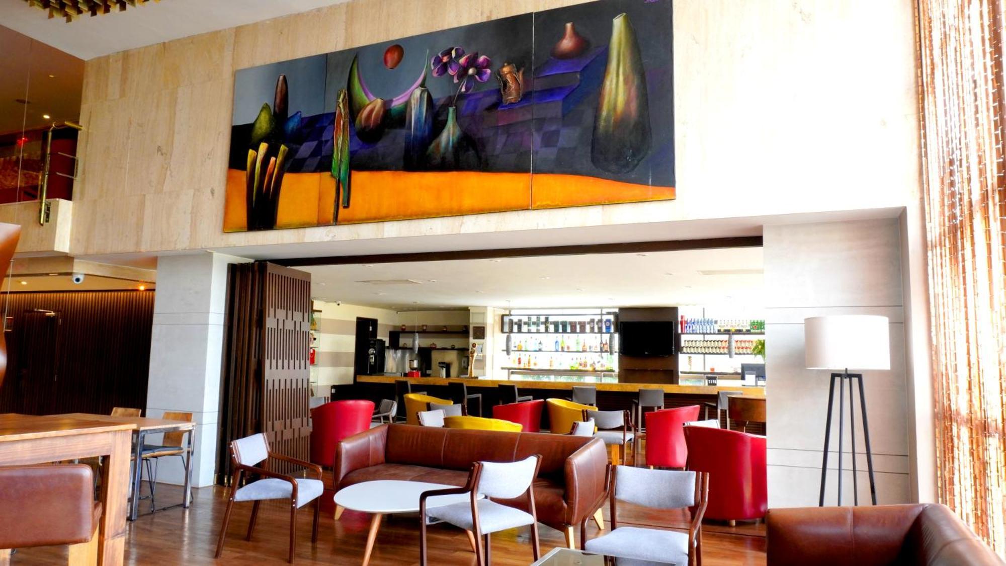 Bogota Plaza Hotel Bogotá Exterior foto The lobby of the hotel