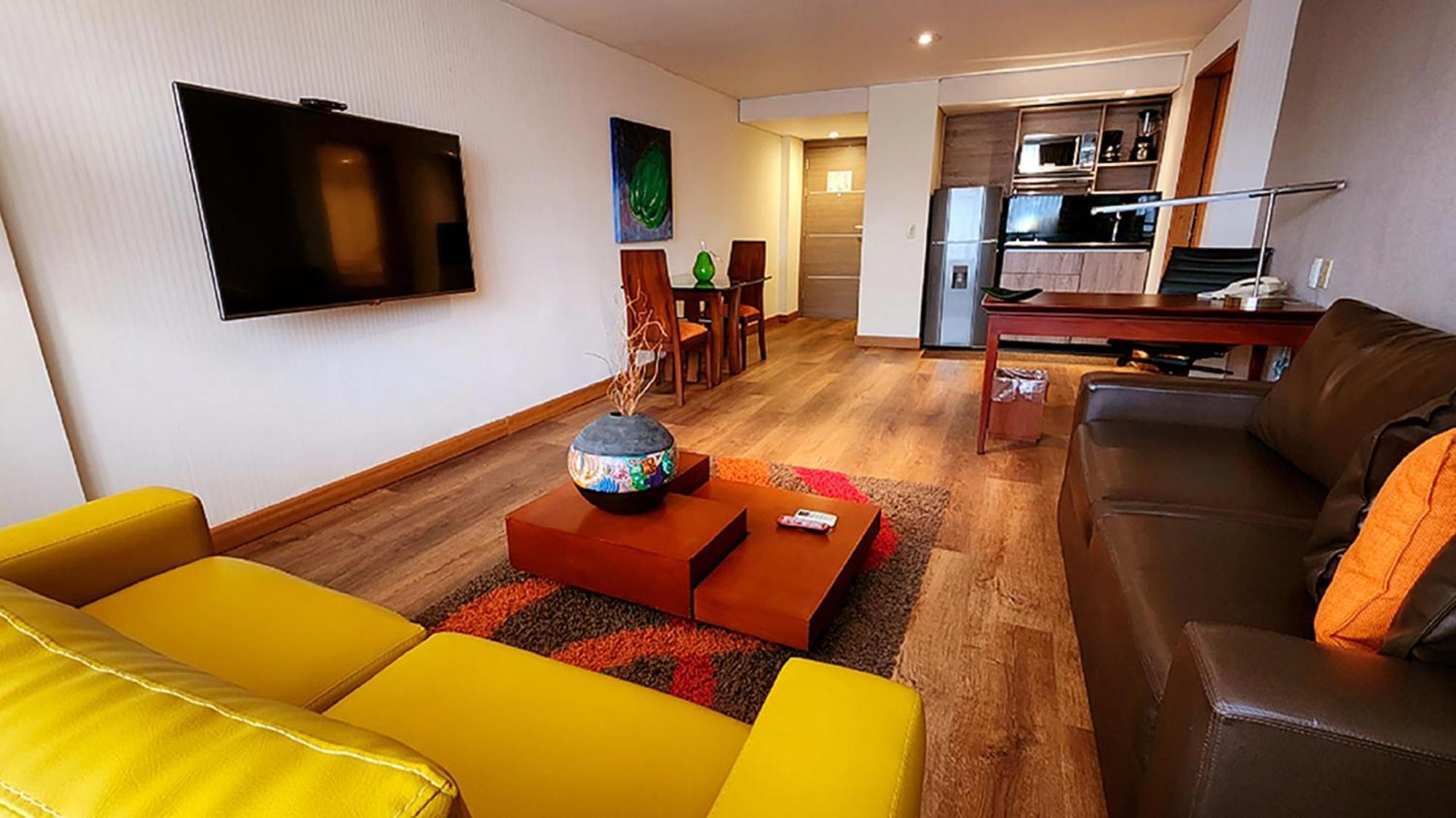 Bogota Plaza Hotel Bogotá Exterior foto A living room in a serviced apartment in Lima, Peru